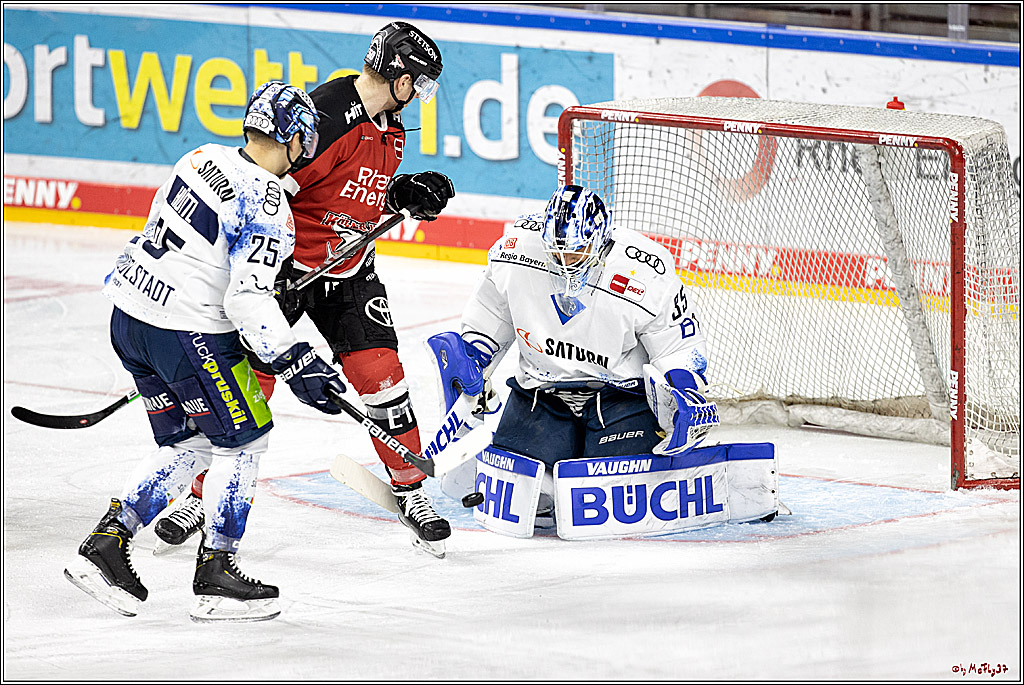 PENNY DEL;  Koelner Haie - ERC Ingolstadt; Koeln, 03.04.2022
